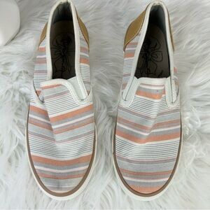 NWOT Margaritaville Sailor Multicolor Striped Slip-On Sneakers Size 7.5
